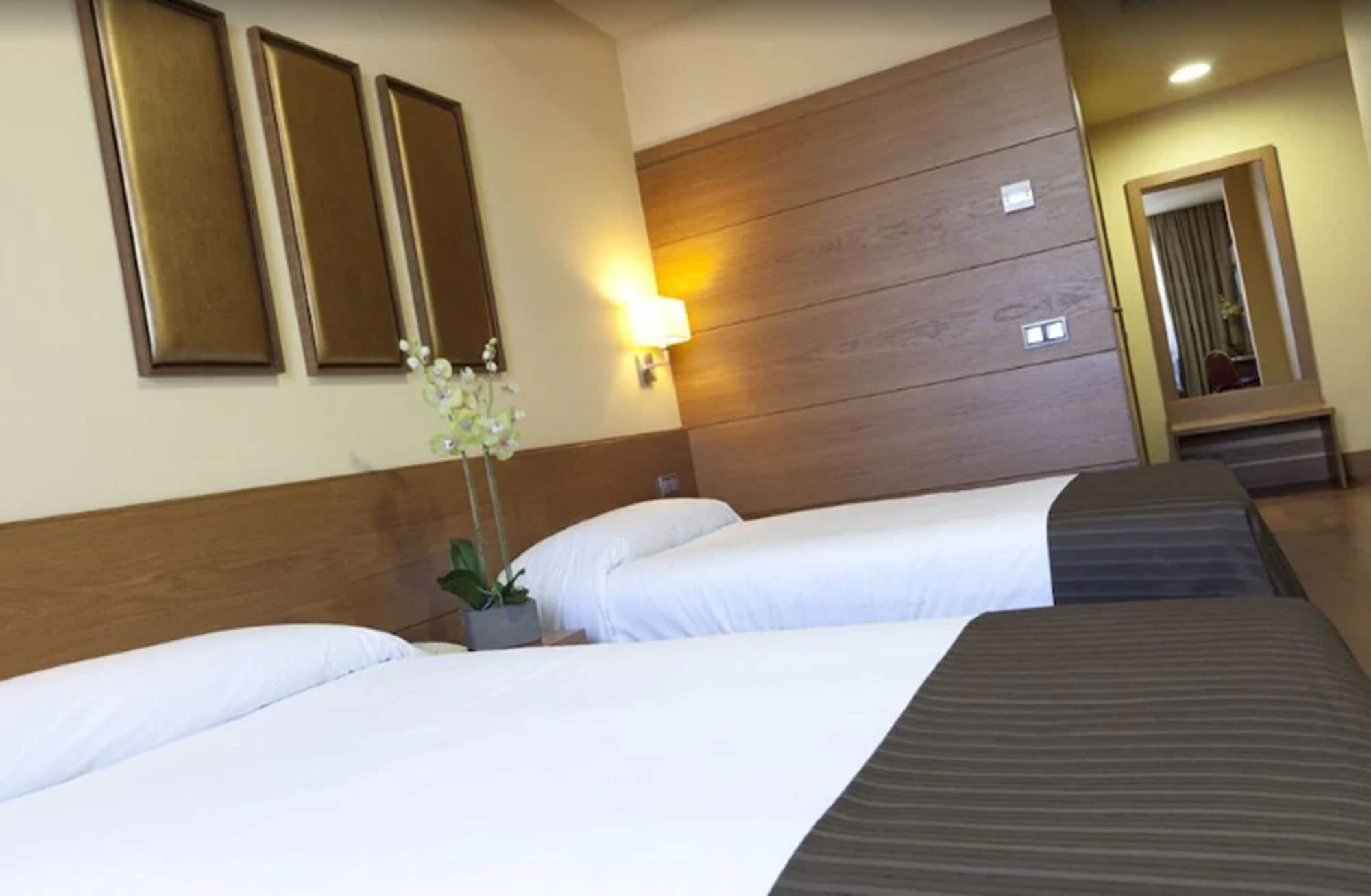 Sterling Hotell Madrid Eksteriør bilde