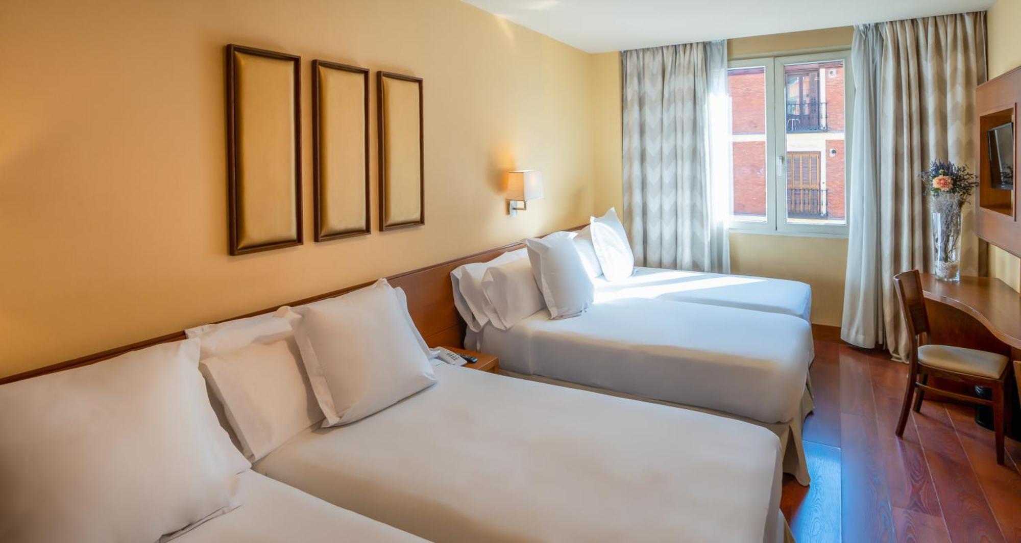 Sterling Hotell Madrid Eksteriør bilde