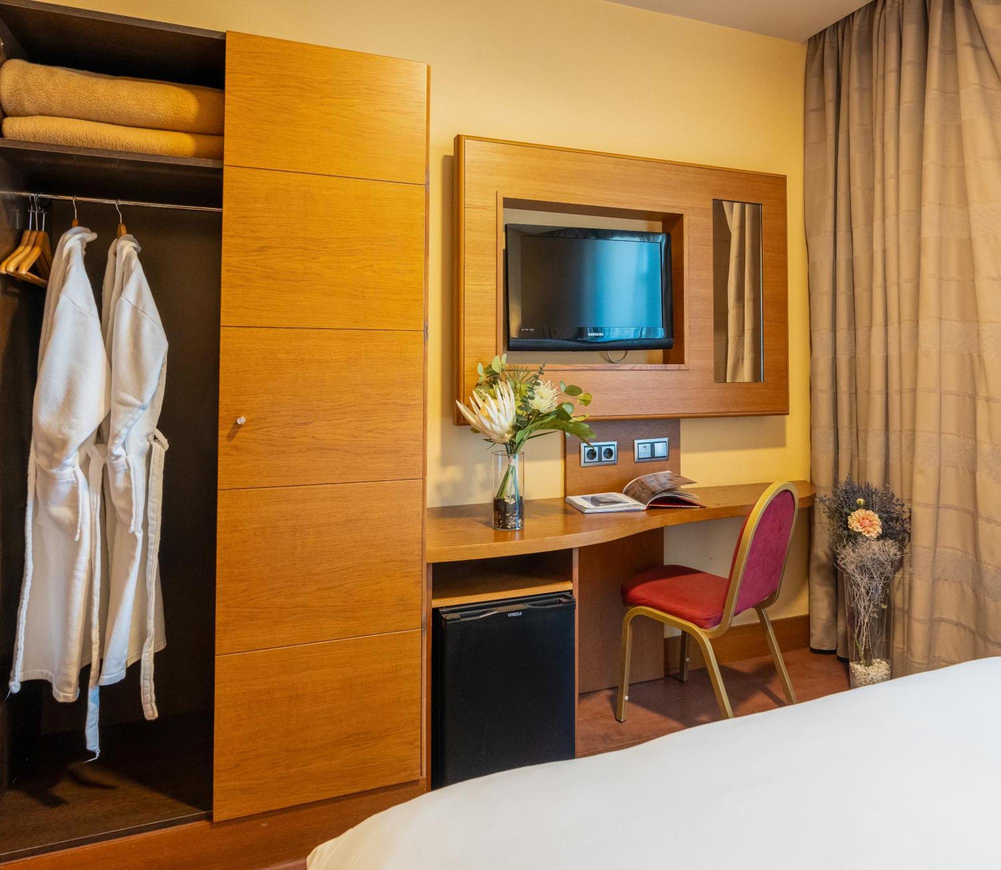 Sterling Hotell Madrid Eksteriør bilde